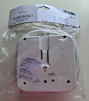 Predlžovací kábel ṣ̌tvorcový s usb - 3