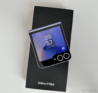 Samsung Galaxy Z Flip6 12GB/256GB, TOP,ZARUKA - 3