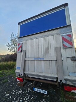 Mercedes Benz-Sprinter - 3