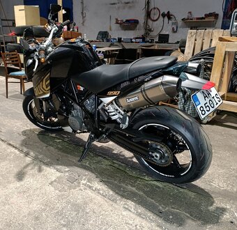 KTM Super Duke 990R - 3