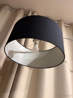 Moderná stojaca lampa - 3