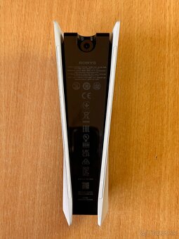 PlayStation 5 DualSense Charging Station - 3