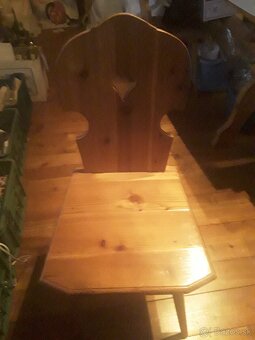 Stol a stolicky drevene,krajac retro , - 3