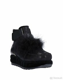 dámske dizajnové zimné topánky - 3