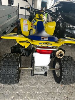 SUZUKI LTZ 400 BIELE SPZ STACI VODICSKY NA AUTO - 3
