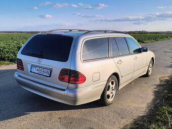 Mercedes-Benz W210 220CDI - 3