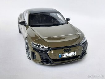 1:18 - Audi RS e-tron GT (2022) - Bburago - 1:18 - 3
