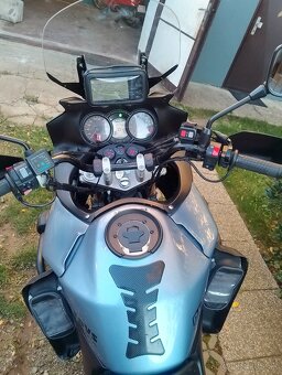 Suzuki Vstrom 650 DL - 3