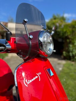 Vespa Primavera 125 red - 3