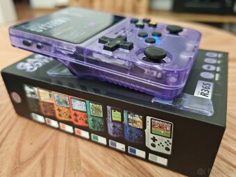 Predam retro konzolu R36s - 3