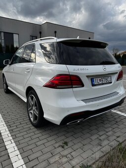 Mercedes-Benz GLE 350d 4matic - 3