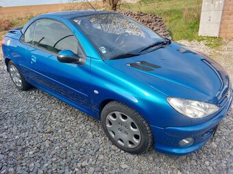 Peugeot 206 CC - cabrio 1.6 benzín 88kw. Automat - 3