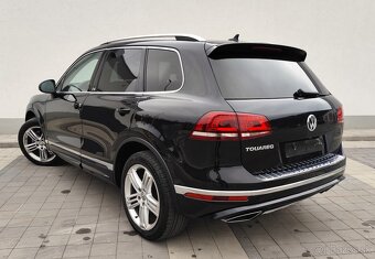 VW Touareg 3.0 TDI 193 kW R-Line Executive Edition - 3