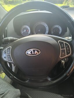 Kia Ceed - 3