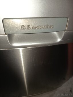Umývačka riadu Electrolux. - 3