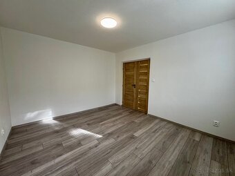 2-izbový byt v centre po rekonštrukcii na prenájom - 3