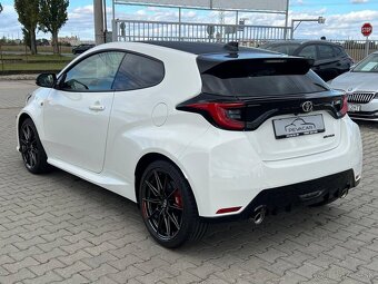 Toyota Yaris 1.6 Turbo GR Four 4WD Dynamic - 3