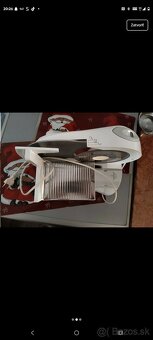 Krájač na salámy , pečivo , syry - 3