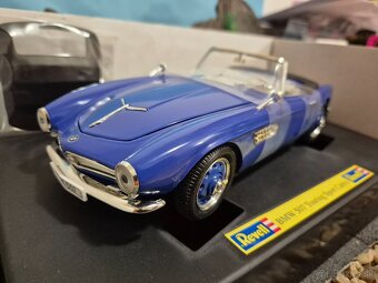 Prodám nový model 1:18 BMW 507 - 3