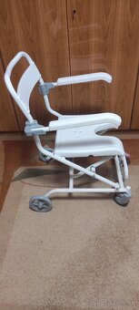 Sprchovací vozik - 3