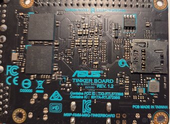 Asus TinkerBoard - 3