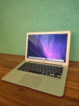 Apple MacBook Air 2017 – i5 / 8GB / 256GB - 3