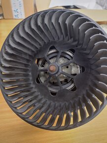 Vnútorný ventilátor Valeo VW/Škoda originálne - 3