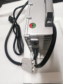DC 48v 30A Li-Ion nabíjačka - 3