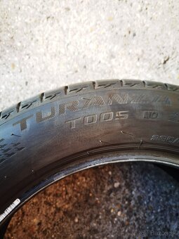 Predám letnú sadu pneu 235/55R18 - 3