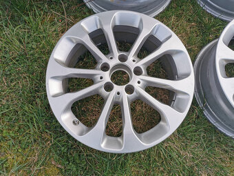 Mercedes Benz GLA (X156) - orig. 17" alu disky so snímačmi - 3