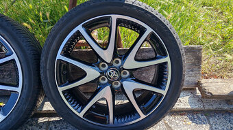 5x100 R17 --- TOYOTA YARIS - 3