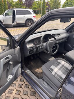 Felicia 1.6mpi - 3