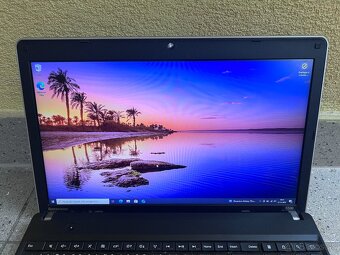 Lenovo E530 / i5-3210M / 8GB RAM / 250GB SSD / 15.6" - 3
