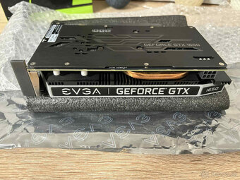 Predám grafiku EVGA GTX 1650 SC ULTRA GAMING - 3