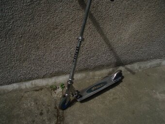 Skladacia ľahká kolobežka - 3