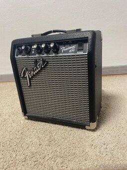 Fender Frontman 10G - 3