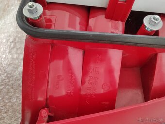 Škoda Octavia 2 sedan zadné svetlá - 3