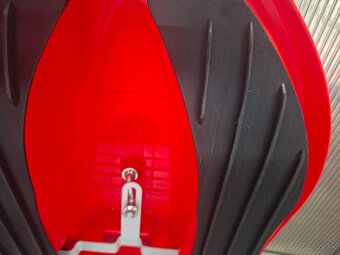 Boby s volantom do snehu - 3