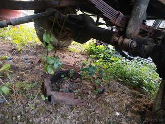 ARO M461 predná a zadná náprava - 3