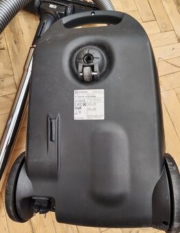 Vysávač Elektrolux - 3