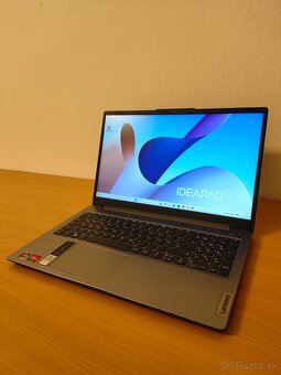 Lenovo IdeaPad 3 R5-7520 8GB 512GB - 3