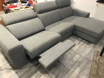 Rohovy gauc s elektrickym relaxom - 3