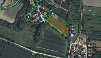 Investičný developerský pozemok - 3