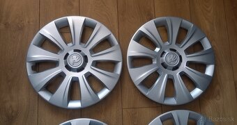 Puklice Skoda r16 - 3