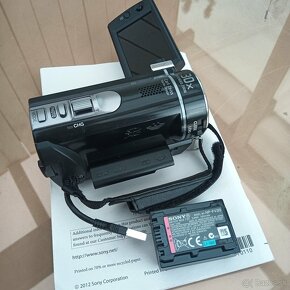 Sony HDR-CX190E Full HD kamera na SD kartu - 3