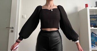 👚 Čierna kofta - 3