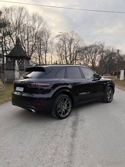 Porsche Cayenne E-Hybrid 4x4 - 3