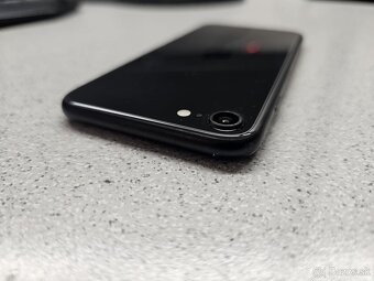 iPhone SE 2020 64GB (v záruke) - 3