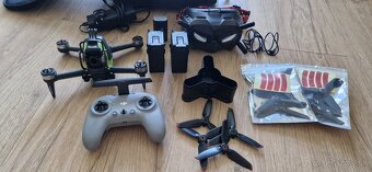 Predám DJI FPV - 3