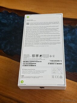 iPhone 16 Pro Max 256gb zabaleny orange - 3